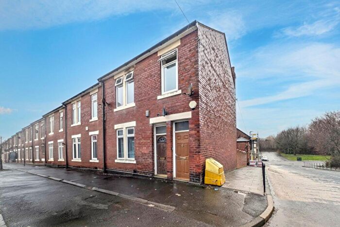2 Bedroom Flat For Sale In Barrasford Street, East Howdon, Wallsend, NE28