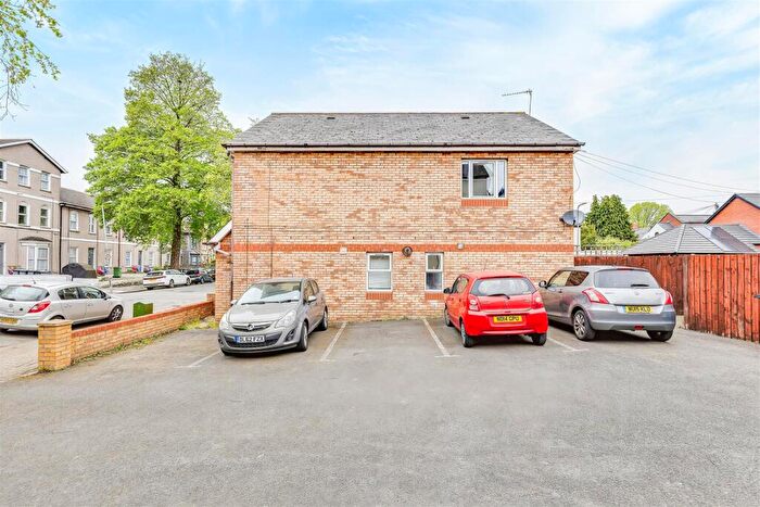 2 Bedroom Maisonette To Rent In Partridge Road, Cardiff, CF24