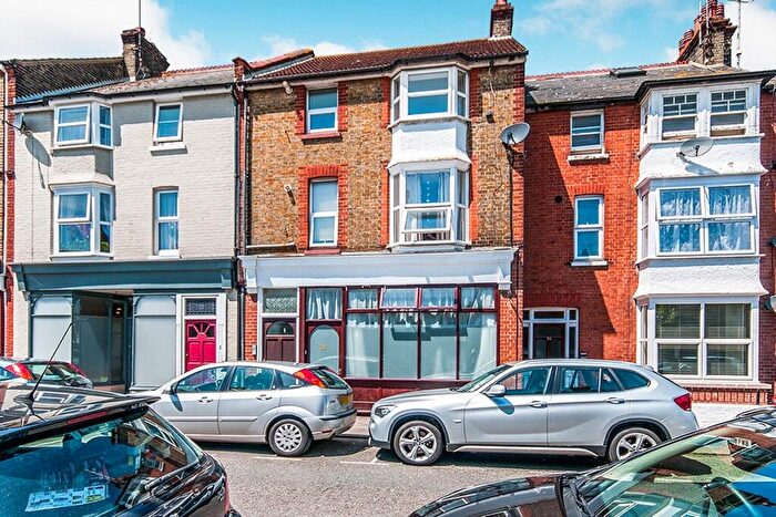 1 Bedroom Flat To Rent In York Street, Broadstairs, Kent, CT10