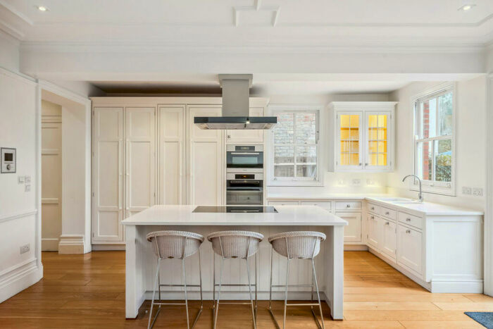 7 Bedroom Terraced House To Rent In Kitson Road, Barnes, SW13