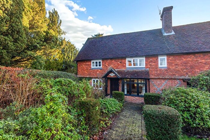 4 Bedroom Property To Rent In Hever, TN8