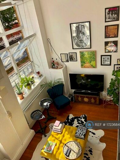 2 Bedroom Flat To Rent In Grenier Apartments, London, SE15