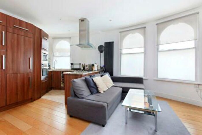 1 Bedroom Flat To Rent In Du Cane Road, London, W12