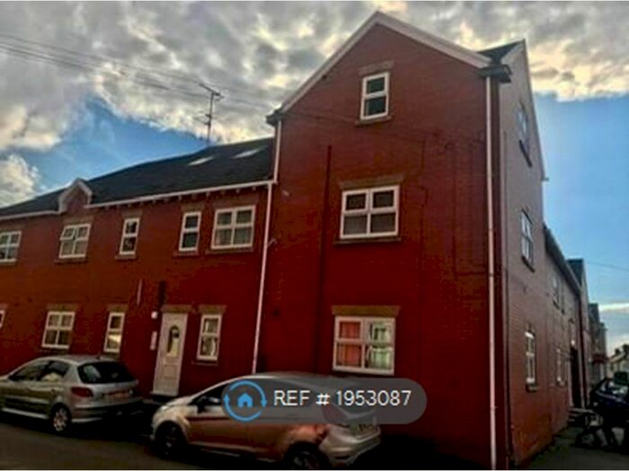 2 Bedroom Flat To Rent In Ancaster Road, Liverpool, L17