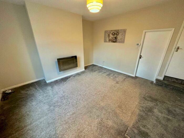 2 Bedroom House To Rent In Dowker Street, Huddersfield, HD3