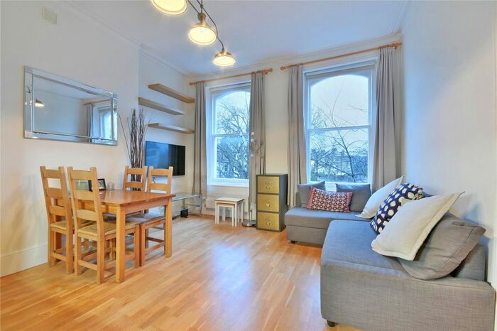 2 Bedroom Flat To Rent In St. Quintin Avenue, North Kensington, W10