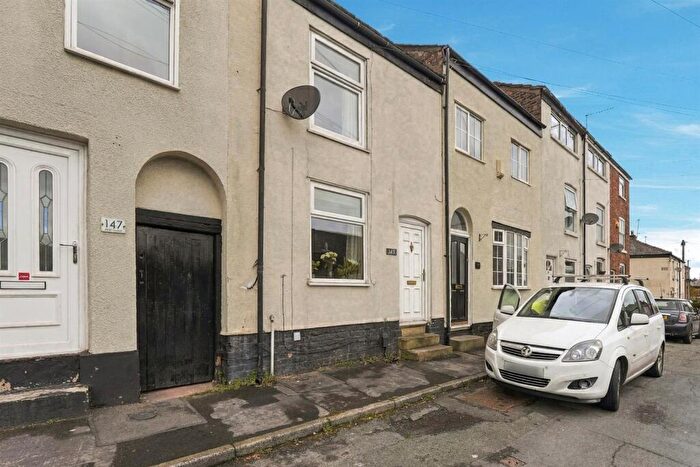 2 Bedroom House For Sale In High Street, Macclesfield, SK11