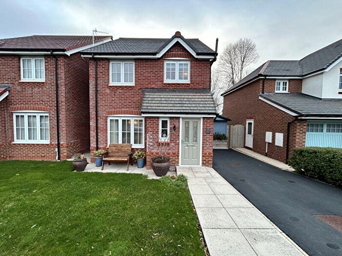 3 Bedroom Detached House For Sale In Maes Y Ffynnon, Abergele, LL22