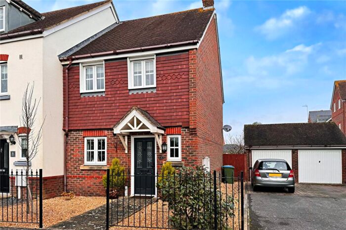 3 Bedroom End Of Terrace House For Sale In Beech Way, Bramley Green, Angmering, West Sussex, BN16