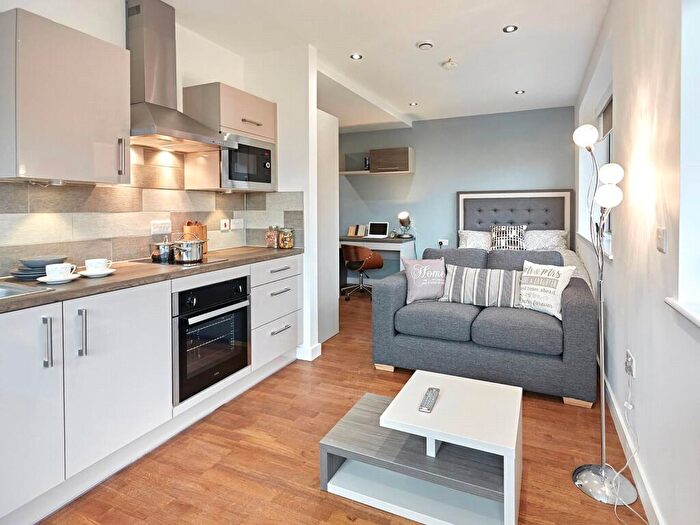 Apartment To Rent In Apt, Havana Residence #, LS2