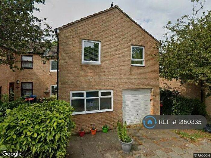 3 Bedroom Terraced House To Rent In Cranesbill Place, Milton Keynes, MK14