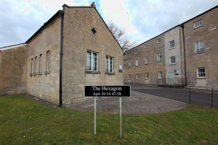 2 Bedroom Apartment To Rent In Kempthorne Lane, Bath, BA2