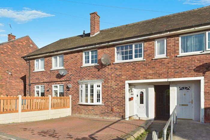 3 Bedroom Terraced House For Sale In Spring Croft, Kimberworth Park, Rotherham, S61