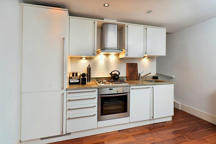 2 Bedroom Flat To Rent In Agar Grove, London, NW1