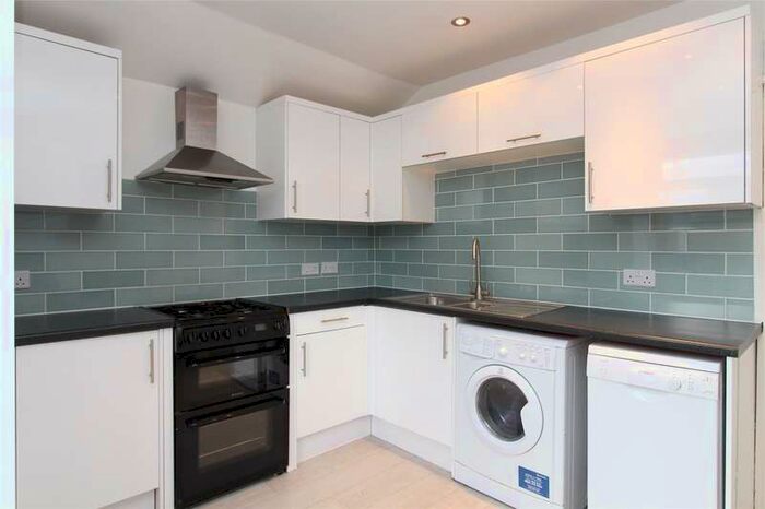 1 Bedroom Apartment To Rent In St. James Road, Watford, Hertfordshire, WD18