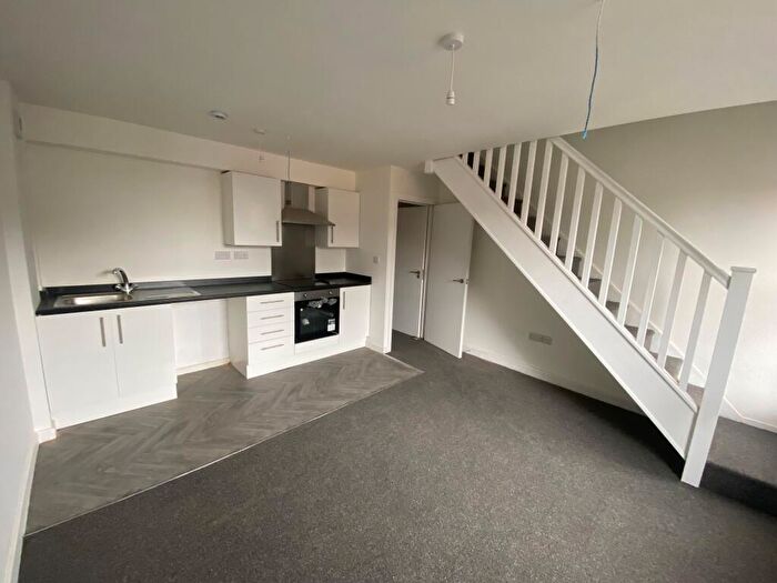 1 Bedroom Flat To Rent In Union Street, SK1