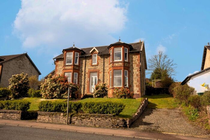 3 Bedroom Flat For Sale In Travancore, Sandbank, Dunoon, PA23