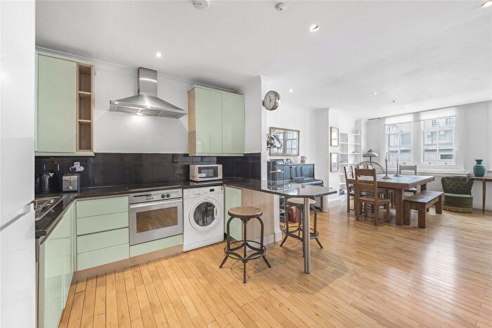2 Bedroom Flat To Rent In Berners Street, Fitzrovia, London, W1T