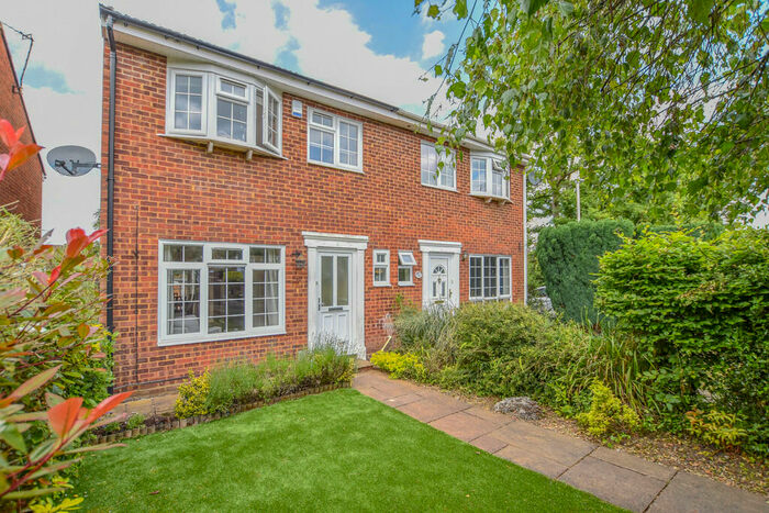 3 Bedroom Semi-Detached House To Rent In Heathgate, Hertford Heath, SG13