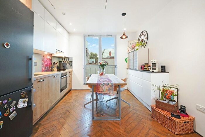 1 Bedroom Property To Rent In Chance Street, Shoreditch, E2