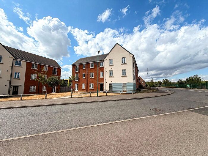 2 Bedroom Flat To Rent In Constantine Drive, Stanground South, Peterborough, Cambridgeshire, PE2