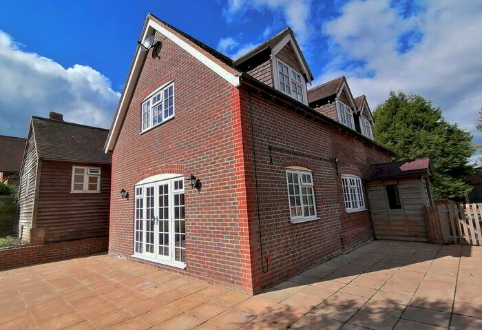5 Bedroom Detached House To Rent In Henfold Lane, Dorking, Surrey, RH5