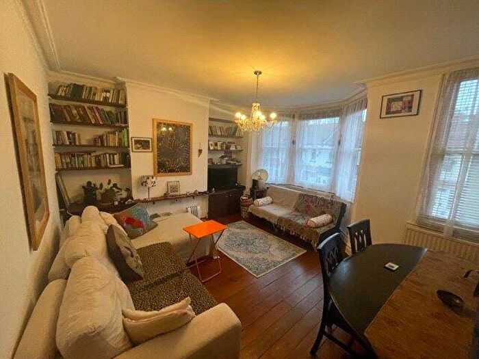 2 Bedroom Apartment To Rent In Higham Road, Tottenham, London, N17