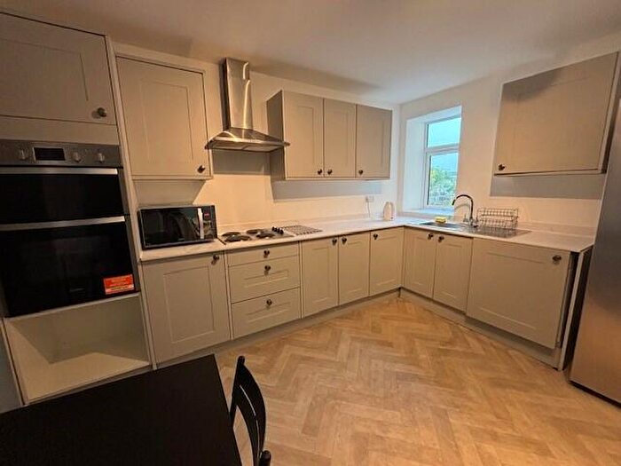 5 Bedroom House To Rent In Two Mile Hill, Kingswood, Bristol, BS15
