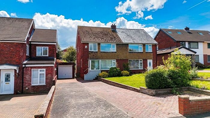 3 Bedroom Semi-Detached House For Sale In Uplands Crescent, Llandough, CF64