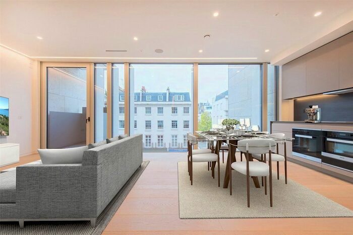 2 Bedroom Flat To Rent In Nova Building, Buckingham Palace Road, London, SW1W