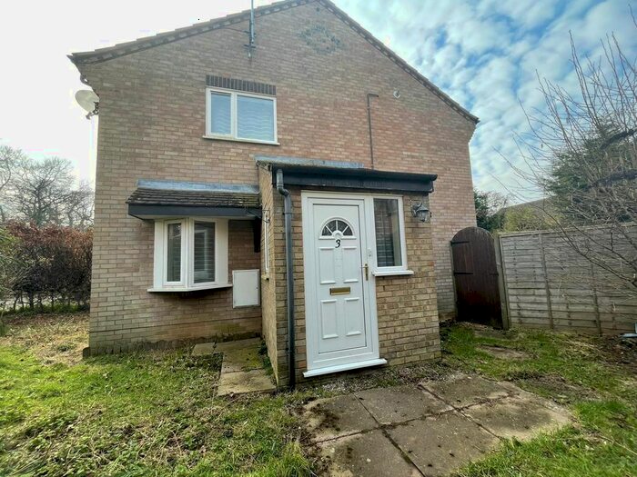 3 Bedroom Property To Rent In Lamport Court, King's Lynn, PE30