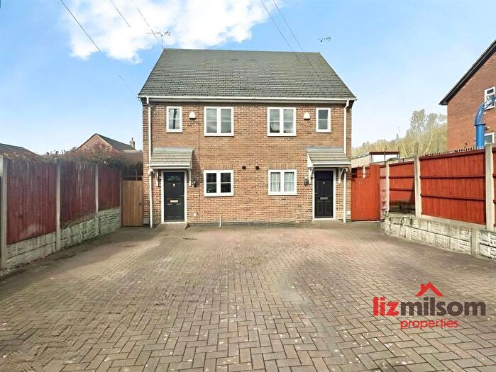 3 Bedroom Semi Detached House For Sale In Bernard Street, Woodville, Swadlincote, DE11