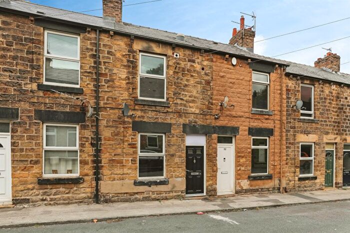 2 Bedroom Terraced House For Sale In Blythe Street, Wombwell, Barnsley, S73
