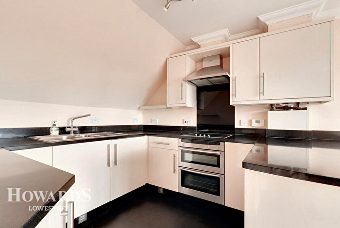 1 Bedroom Flat For Sale In Rectory Road, Lowestoft, NR33
