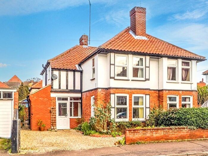 5 Bedroom House To Rent In Portersfield Road, Norwich, NR2