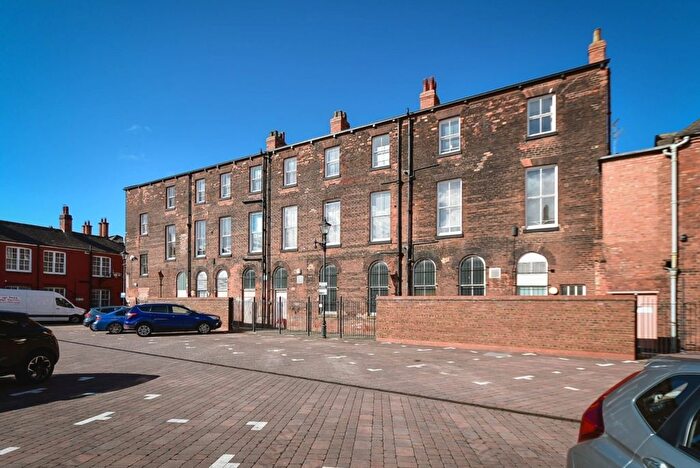 1 Bedroom Flat To Rent In Friary Chambers, Whitefriargate, Whitefriargate, Hull, HU1
