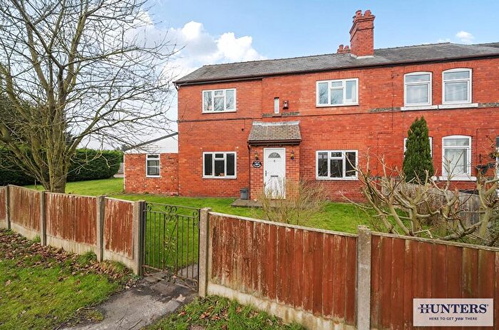 3 Bedroom Semi-Detached House For Sale In Kiln Cottage, Cliffe Common, Selby, YO8