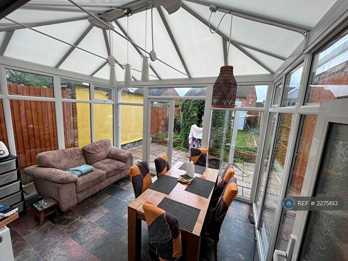 3 Bedroom Terraced House To Rent In Doddsfield Road, Slough, SL2