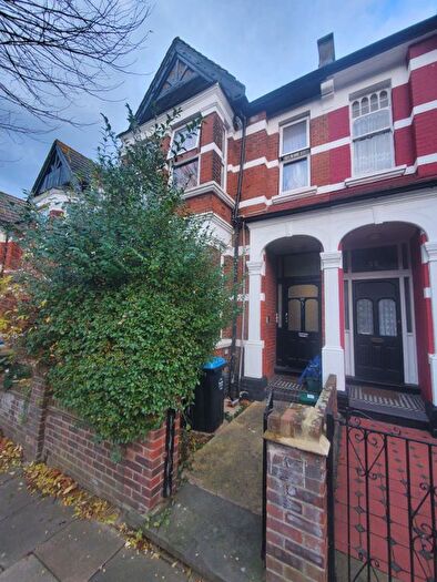 Studio To Rent In Harlesden Gardens, London, NW10