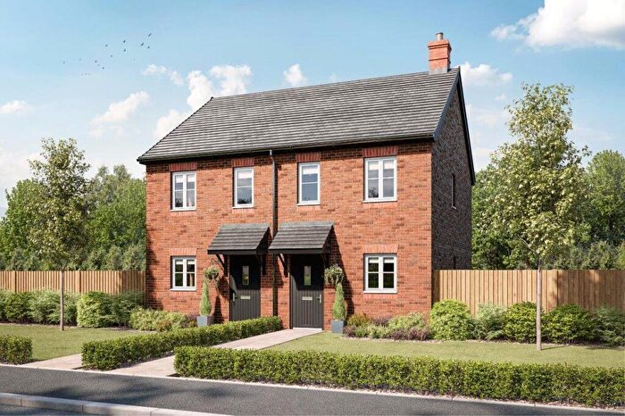 2 Bedroom Terraced House For Sale In Moss Close, Banbury, Oxfordshire, OX16