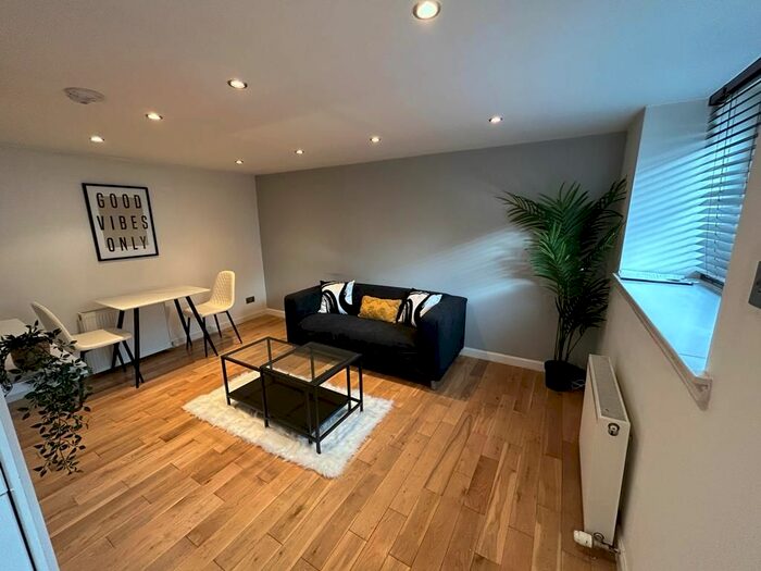 1 Bedroom End Of Terrace House To Rent In Spital, City Centre, Aberdeen, AB24