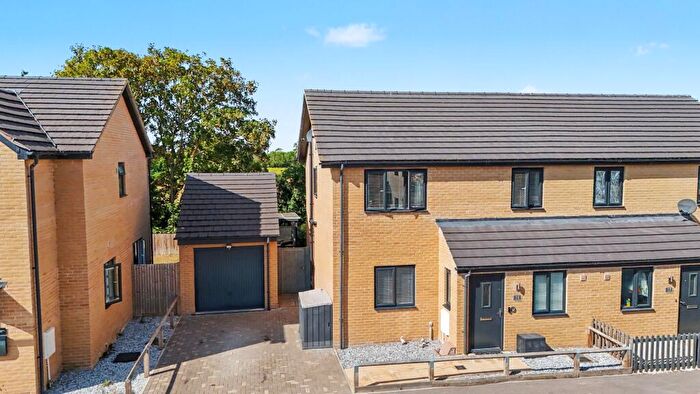 3 Bedroom Semi Detached House For Sale In Terence Place, Fordham, CB7