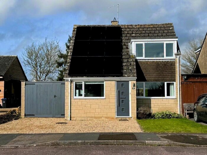 3 Bedroom Detached House To Rent In The Dawneys, Crudwell, Malmesbury, SN16