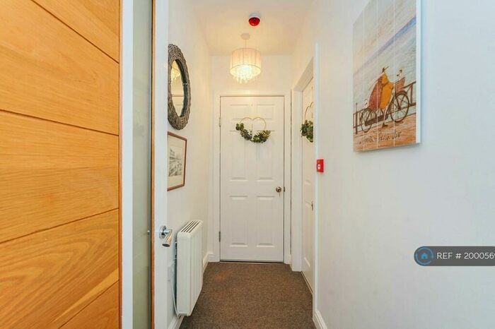 1 Bedroom Flat To Rent In Eccles Town Centre, Eccles, M30