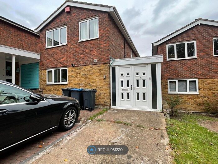 4 Bedroom Detached House To Rent In Stanhope Road, Croydon, CR0