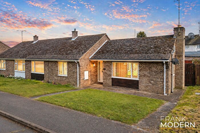 3 Bedroom Bungalow For Sale In Roman Drive, Stibbington, PE8
