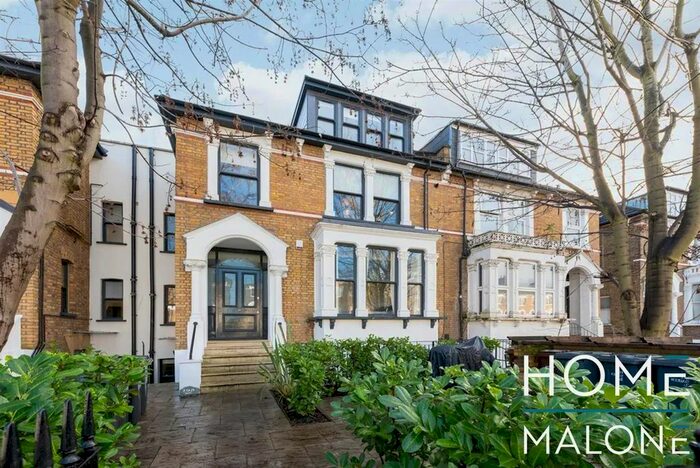 2 Bedroom Flat To Rent In Queens Drive, Finsbury Park, N4