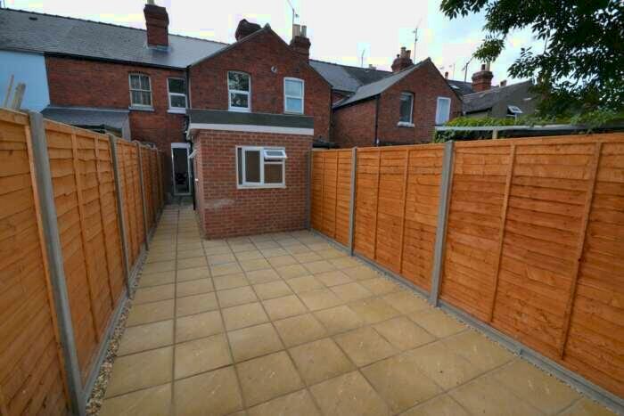4 Bedroom Terraced House To Rent In Wykeham Road, Reading, RG6