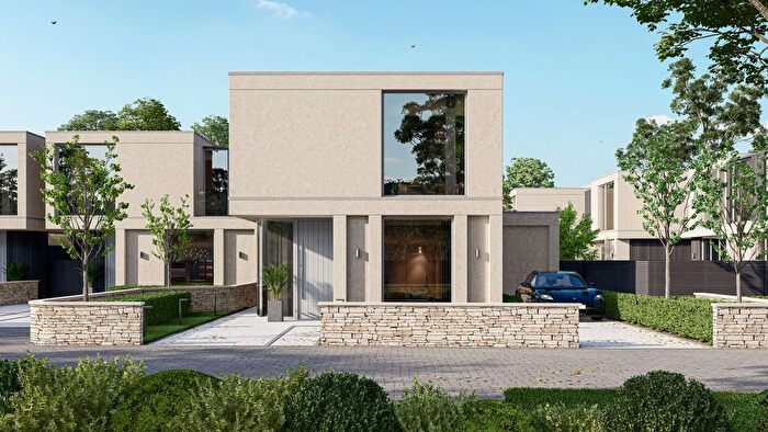 4 Bedroom Detached House For Sale In The Orchards, Knutsford Road, WA4