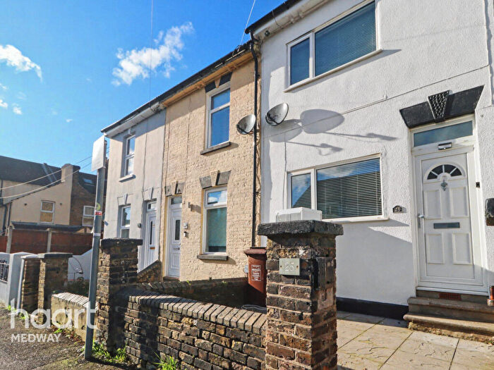 2 Bedroom Terraced House To Rent In Bowes Road, Rochester, ME2